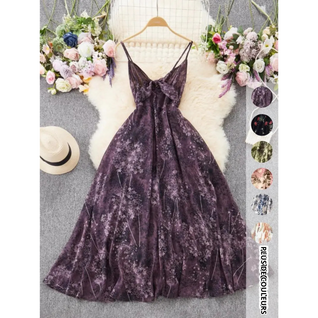 Robe fleurie à bretelles fines