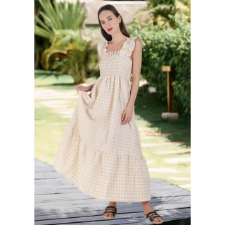 Robe smockée à carreaux